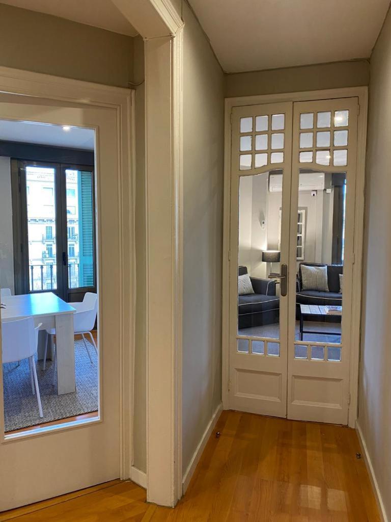 555 Apartments Bcn Барселона Екстериор снимка