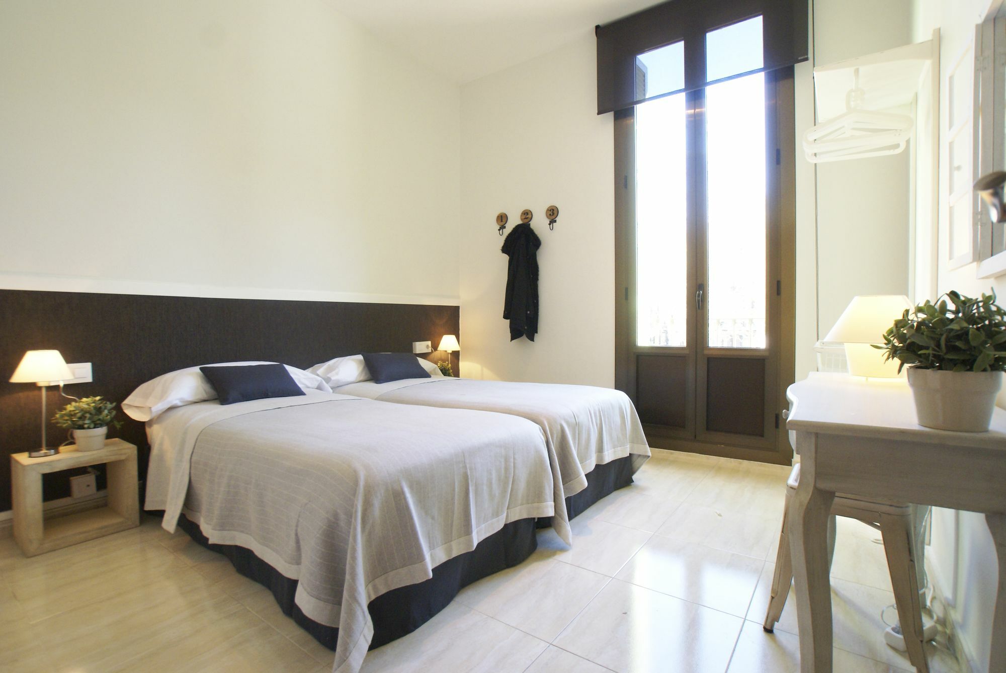 555 Apartments Bcn Барселона Екстериор снимка